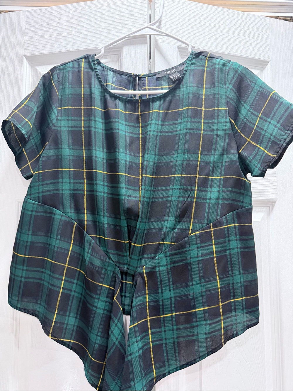 Forever 21 Green and Black Plaid Knot-Front Top